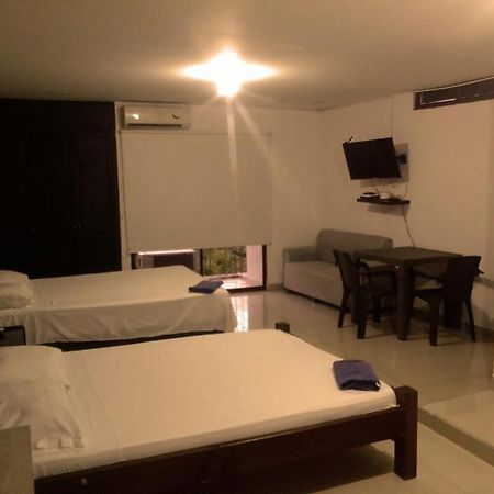 Apartahotel C&C Кали Экстерьер фото
